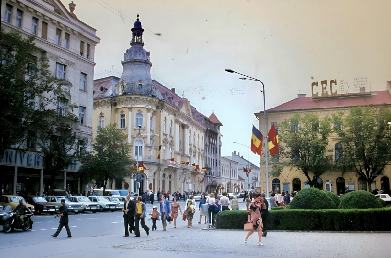 “2023 Clujul lui Boc vs. 1975 Clujul comuniștilor” - De la comunism la concretism: Clujul lui Boc prin lentila cinismului