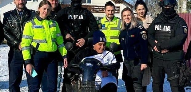 POLIȚIA ROMÂNĂ | Silviu ne-a abordat pe facebook cu o rugăminte foarte specială. Fratele său, Raul, de doar 14 ani, ne adoră, și a vrut să vadă dacă îi poate face o surpriză în care să ne implice și pe noi?