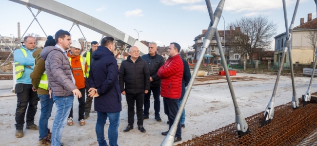 Cluj-Napoca | Verificare lucrări la noul Pod Oașului-Răsăritului. Investiție de 5,5 milioane euro (TVA inclus). Stadiu lucrări: 70%