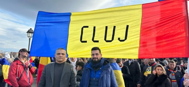 Membrii AUR Cluj au sărbătorit Ziua Națională a României la Alba Iulia alături de mii de români