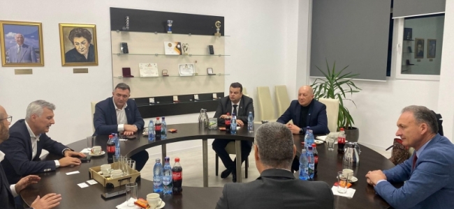 Alexandru CORDOȘ | Amendamentul PSD cu privire la plafonarea prețului la energie pentru producători de medicamente se demonstrează a fi o gură de oxigen pentru industria românească