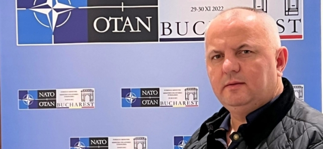 Avram M. GAL - Flancul estic sub presiune: România, prinsă între retragerea sprijinului american și propria responsabilitate militară