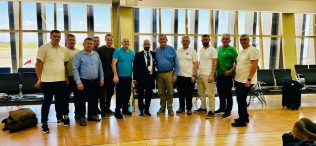 Avram M. GAL - Recent, dl. Andrei Glişcă a gestionat cu o impecabilă stăpânire de sine, rigoare și eficiență o situație de criză în care au fost implicați mai mulți cetățeni români ajunși în Kenya, într-o misiune umanitară