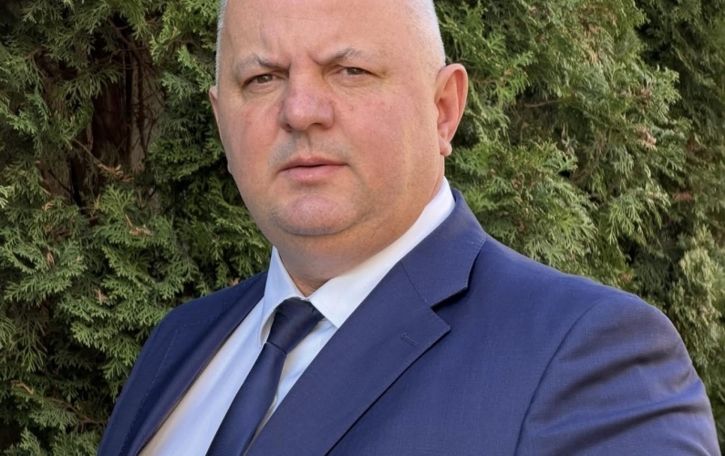 Avram M. GAL - Alegerile anticipate – singura soluție onestă într-o criză politică provocată deliberat?